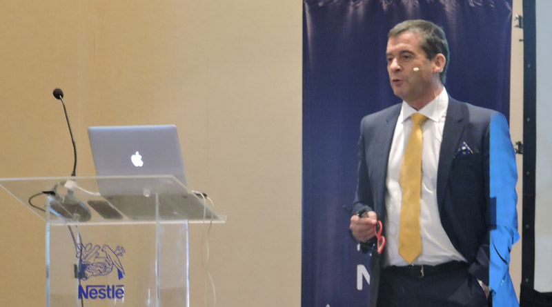 Experto en Tendencias y Consumo brinda conferencia en Paraguay de la mano de Nestlé Paraguay.