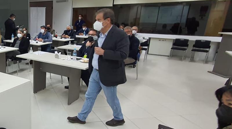 Manuel Ferreira se reúne con la comisión directiva de la CAP