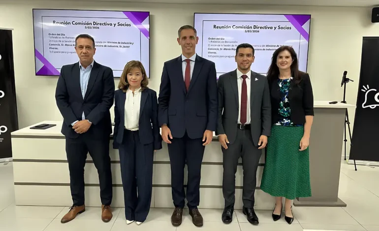 Industria y empresa en diálogo: El MIC presentó su hoja de ruta ante la CAP