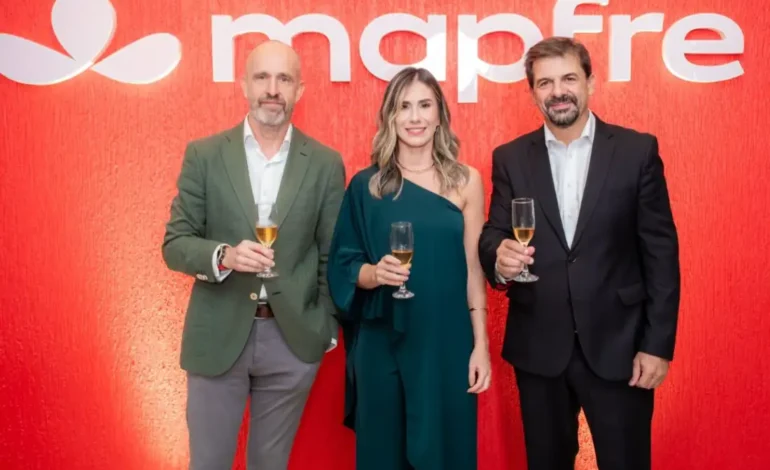 Mapfre inauguró nueva oficina en Ciudad del Este fortaleciendo su presencia en Alto Paraná