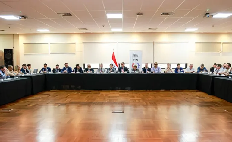 Fortalecer la industria nacional: Una agenda común impulsada por el sector público y privado
